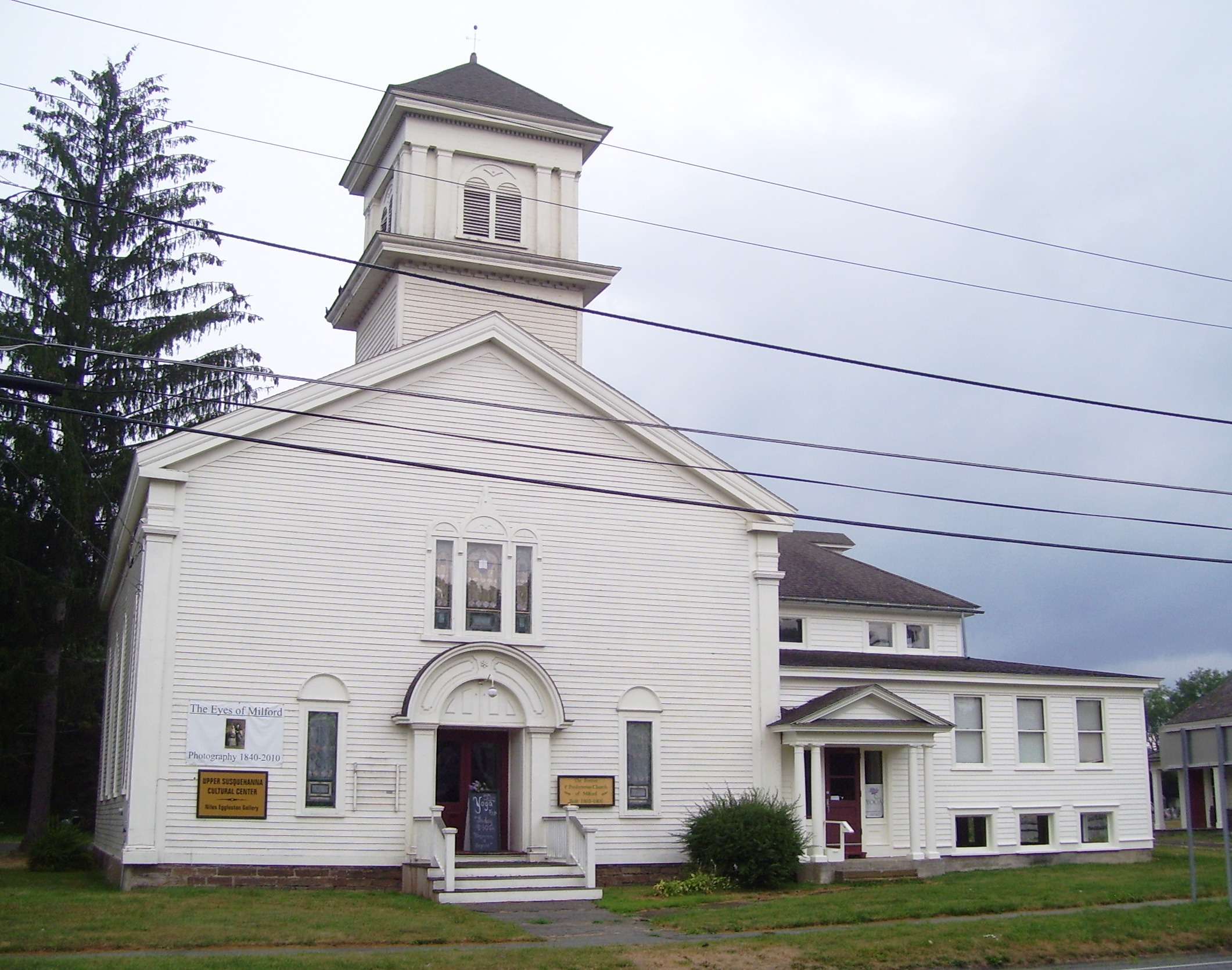 Places to Eat & Drink in Milford, New York