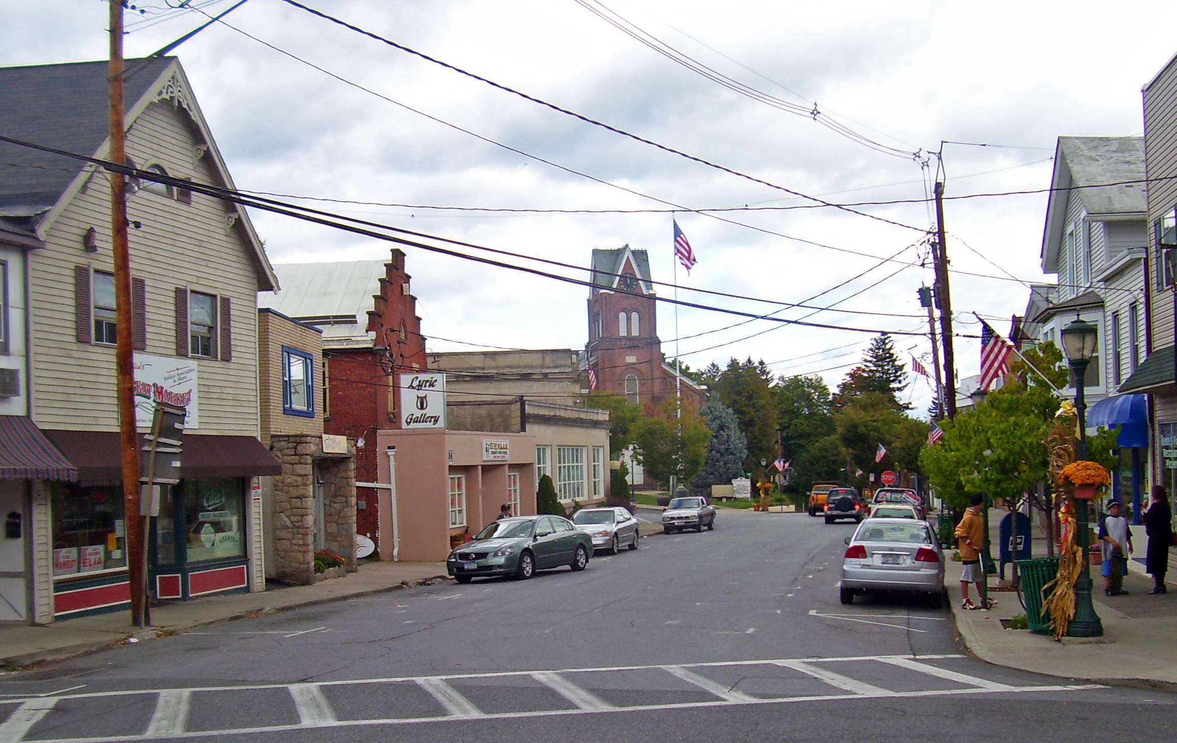 Places to Eat & Drink in Highland, New York