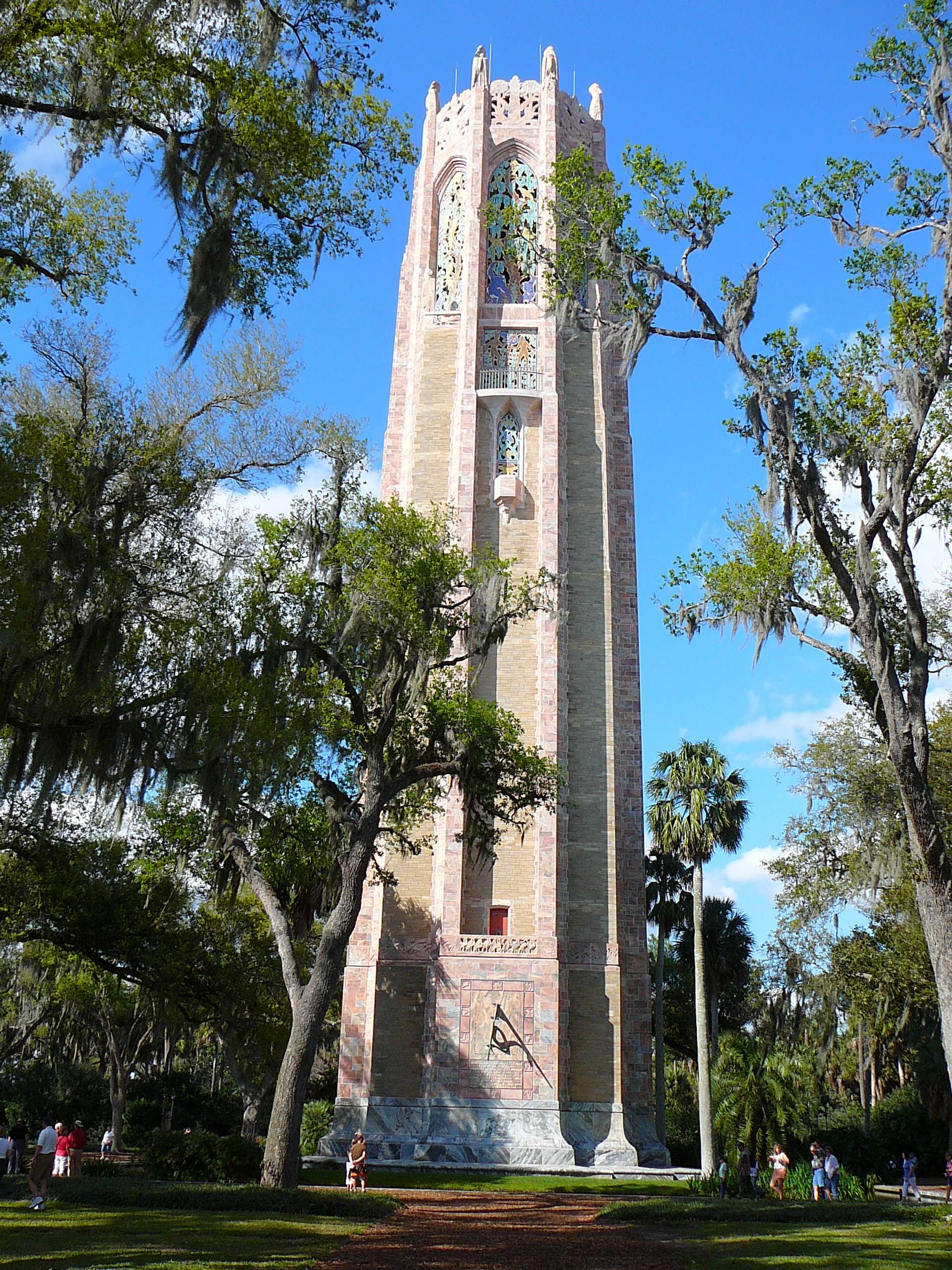 Places to Eat & Drink in Lake Wales, Florida