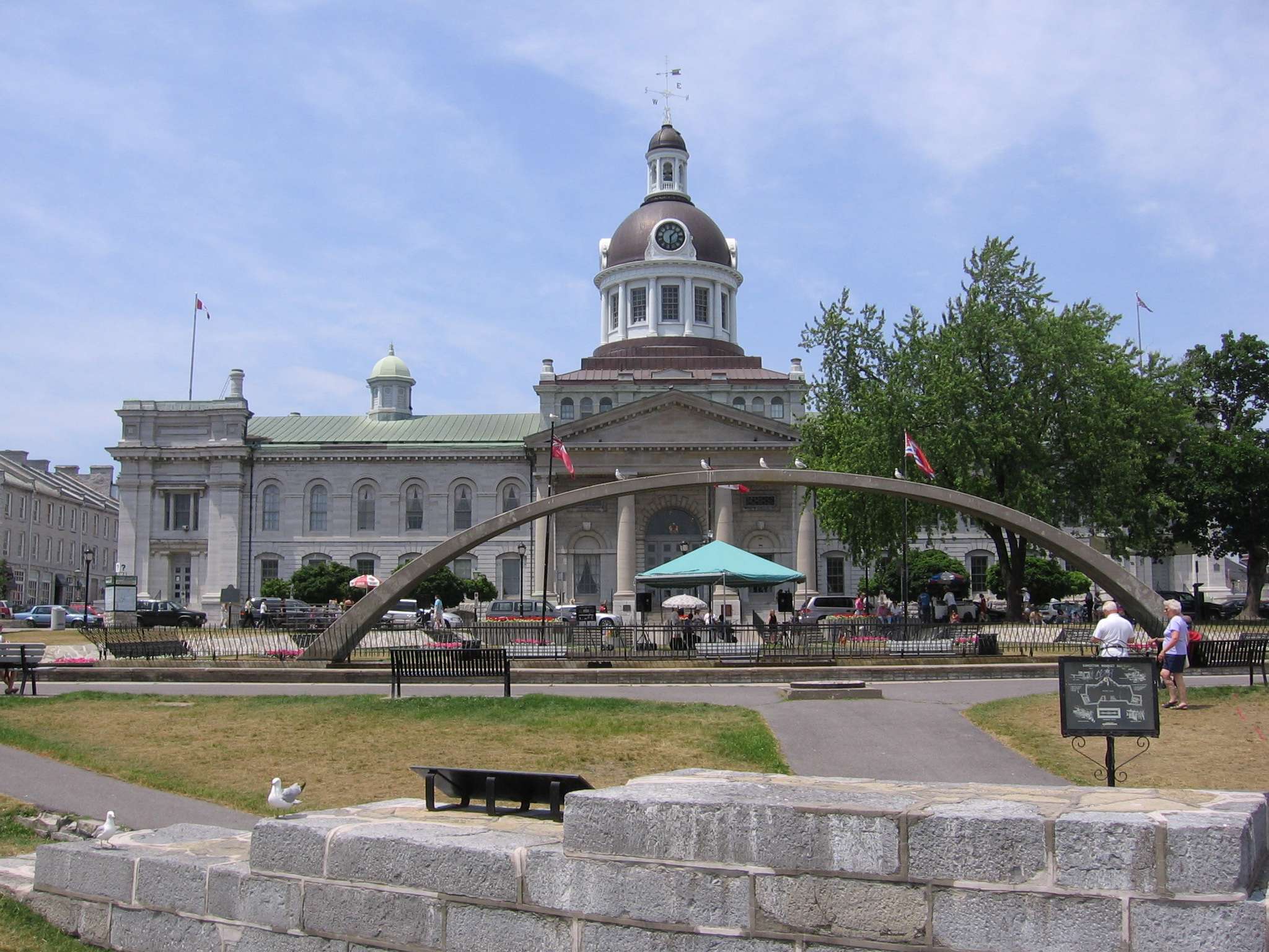 Places to Eat & Drink in Kingston