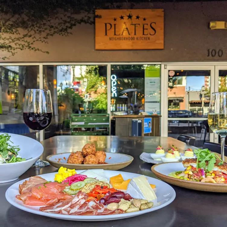 Plates Kitchen