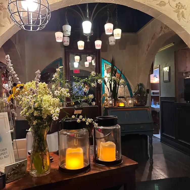 Valley Restaurant