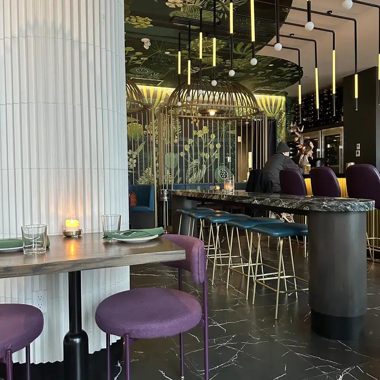Peacock Wine Bar