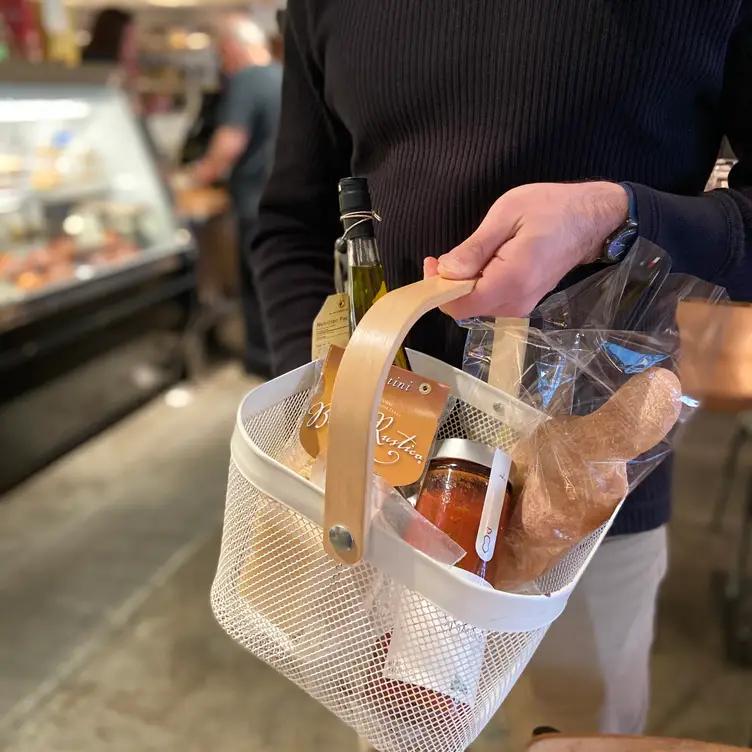 Storico Fresco Alimentari e Ristorante